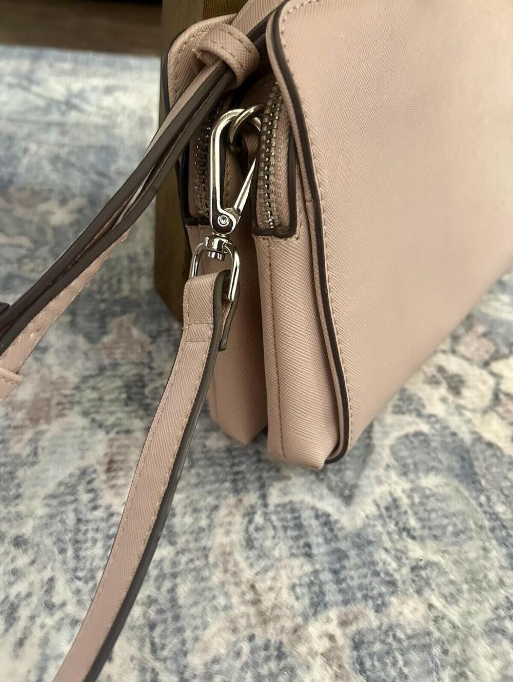 Steve Madden Pale Pink Women’s Crossbody Handbag W/Adjustable Strap - Picture 6 of 9